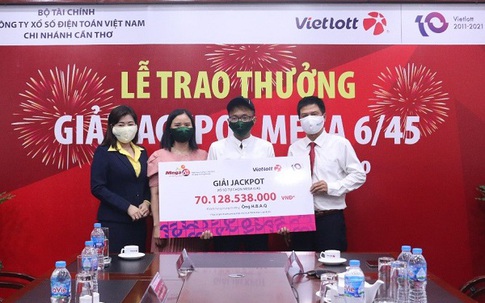 Cận cảnh tin nhắn nhận tiền tỷ Vietlott, chủ nhân may mắn là ai?