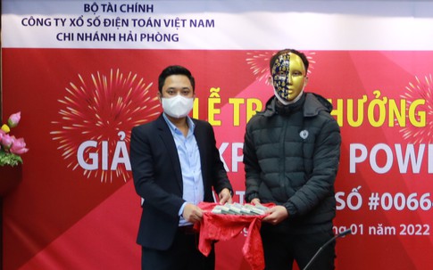 Tìm thấy 4 tỷ phú cùng đổi đời nhờ trúng Vietlott trong đầu năm 2024