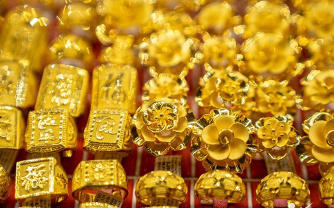 Giá vàng hôm nay 23/1: Vàng SJC quay đầu giảm sốc