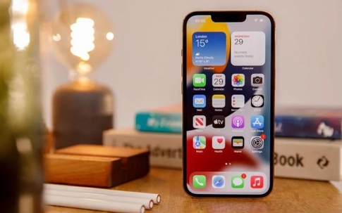 Giá iPhone 13, iPhone 13 Pro mới nhất rẻ đến khó tin, xuống giá nhanh kỷ lục