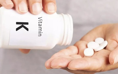 5 vitamin thiết yếu cho xương và răng chắc khoẻ