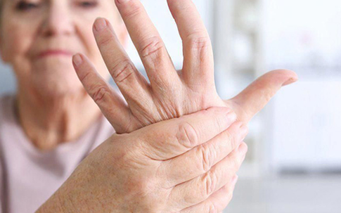 6 loại thực phẩm giúp ích cho bệnh viêm khớp mùa lạnh