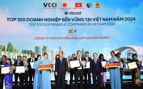 SCTV vinh dự lọt Top 100 Doanh nghiệp phát triển bền vững tại Việt Nam 2024