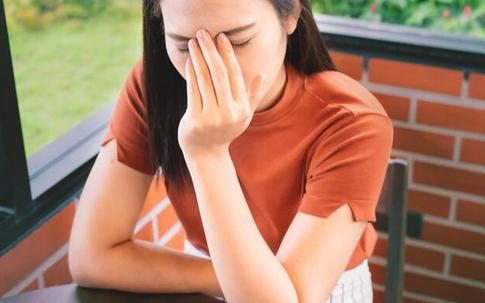 Bố mẹ chồng bán đất hơn 5 tỷ nhưng chỉ cho vợ chồng tôi 200 triệu, 5 năm sau thì ông bà ngỡ ngàng vì cái kết đắng chát