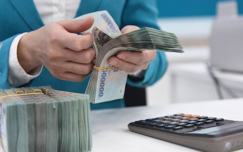 Lãi suất tiếp tục giảm sâu, gửi 1 tỷ đồng kỳ hạn 6 tháng lãi cao nhất là bao nhiêu?