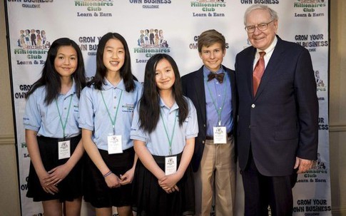 Warren Buffett và 9 nguyên tắc dạy con để chúng lớn lên không trở thành nghèo khó