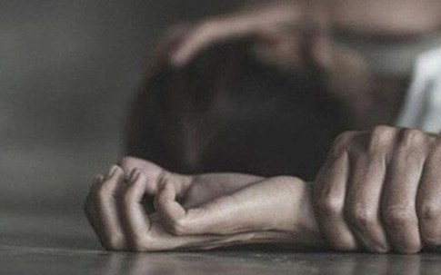 Quay clip khi quan hệ với bé gái, một thiếu niên bị tạm giữ hình sự để điều tra