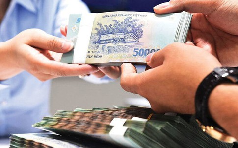 Có 200 triệu gửi Techcombank, MSB hay Vietcombank kỳ hạn 12 tháng có mức lãi ra sao?