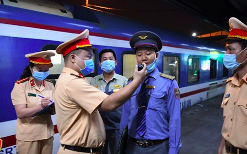 Người điều khiển vi phạm nồng độ cồn, tàu hoả, tàu thuỷ có bị tạm giữ?