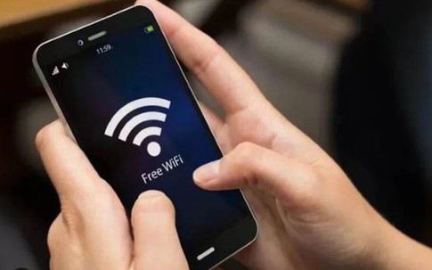 Cẩn trọng khi sử dụng mạng wifi miễn phí nơi công cộng