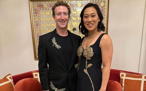 Lý do 'ông trùm' Facebook Zuckerberg yêu say đắm người phụ nữ có nhan sắc bình thường mà không lấy vợ xinh