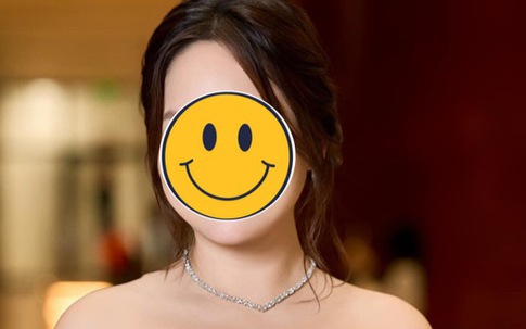 Diễn viên Lan Phương hạnh phúc thông báo đã sinh con thứ 2, tiết lộ điều đặc biệt hiếm khi xảy ra