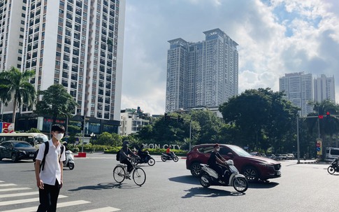 Điệp khúc thời tiết duy trì tại Hà Nội và miền Bắc khiến người dân cần đề phòng trong những ngày sắp tới