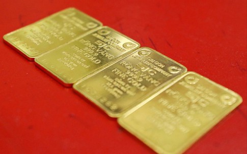 Giá vàng hôm nay 26/4: Vàng SJC, vàng nhẫn Bảo Tín Minh Châu, PNJ, Doji 'bật đà' lên giá