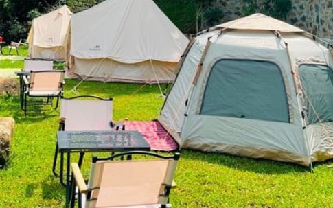 Giá vé máy bay đắt đỏ, dân đổ xô đi du lịch gần, homestay ven Hà Nội bội thu