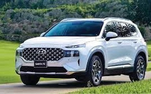 Giá lăn bánh Hyundai Santa Fe mới nhất giảm 'cực sốc' kèm ưu đãi lên tới 100 triệu, Toyota Fortuner, Ford Everest lo lép vế? 