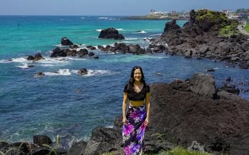 Cô gái dành 18 tháng đi du lịch để 'chữa lành' nhưng vẫn không hạnh phúc