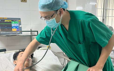 25 phút cứu thanh niên 19 tuổi đa chấn thương do tai nạn giao thông