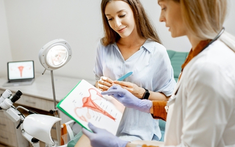 Bị buồng trứng đa nang có cơ hội làm mẹ không?
