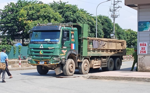 Truy tìm lái xe tải trong vụ tai nạn giao thông liên hoàn khiến 4 người tử vong ở Hoài Đức 