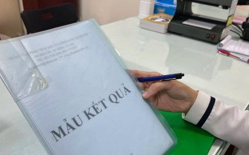 Xét nghiệm ADN hé lộ thai nhi trong bụng người mẹ không phải con ruột