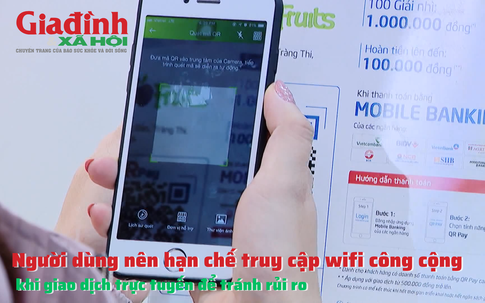 Người dùng nên hạn chế truy cập wifi công cộng khi giao dịch trực tuyến để tránh rủi ro 