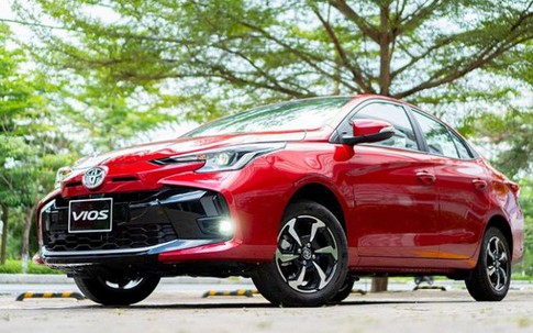 Giá lăn bánh Toyota Vios mới nhất rẻ không ngờ, Honda City, Hyundai Accent lo chạy doanh số