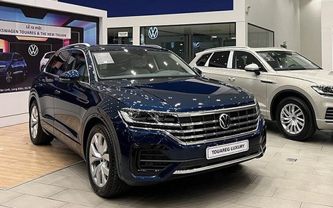 Giá lăn bánh Volkswagen Touareg mới nhất giảm sốc 400 triệu đồng kèm siêu ưu đãi, rẻ hơn hẳn Mercedes-Benz GLE 450, BMW X5, cơ hội chưa từng có để sở hữu xe sang