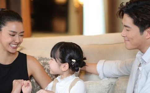 Sáng Mùng 2 Tết, chồng dẫn về một đứa bé, con lên tiếng gọi "mẹ ơi" mà tôi vỡ òa trong hạnh phúc