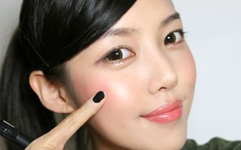 Phong cách trang điểm mùa thu là hot trend