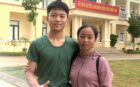 Trường quân đội đề nghị ĐH Vinh tiếp nhận thí sinh 29 điểm bị loại vì sức khỏe