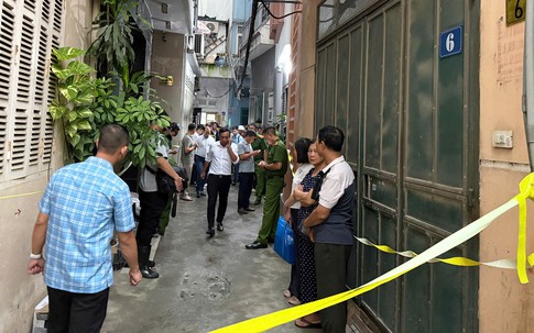 Vụ cháy 5 người chết ở Hà Nội: Hàng xóm kể chi tiết 2 xe máy bốc cháy, phun lửa