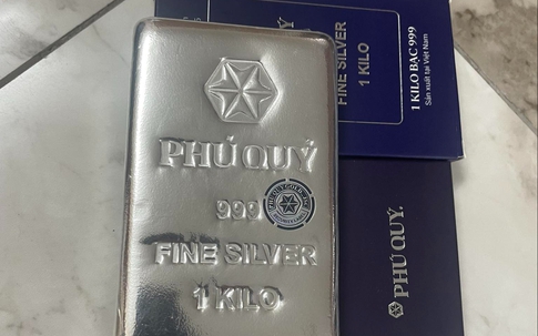 Giá bạc hôm nay ngày 14/10: Tiến sát ngưỡng 56 triệu đồng/kg, các thương hiệu nhận đơn 'nhỏ giọt'