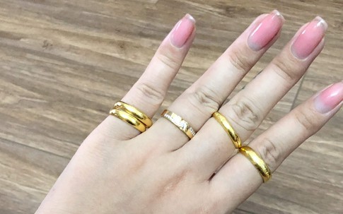 Mẹ chồng đòi lại phong bì và 5 chỉ vàng cưới, lý do khiến dâu mới ngã ngửa