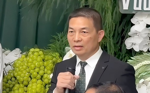 Bố chồng Hoa hậu Đỗ Thị Hà tài giỏi và giàu có cỡ nào?