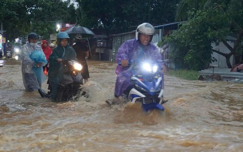 Công an Đà Nẵng xác minh vụ lan truyền tin giả liên quan cơn bão số 12