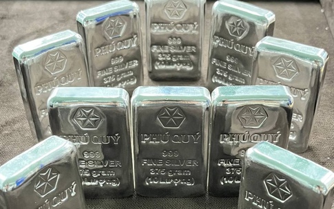 Giá bạc hôm nay ngày 27/10: Thị trường trong nước đầu tuần giảm sâu như thế nào?