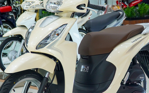 Giá xe máy Honda bất ngờ giảm sốc kèm khuyến mại khủng chưa từng có trong lịch sử, SH Mode, Vision nhận ưu đãi lớn