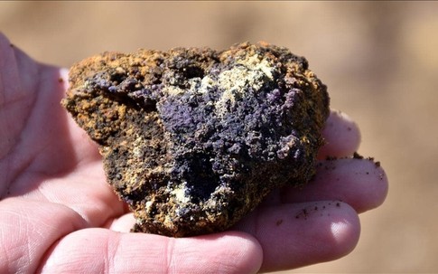 Khoan liên tiếp 310 địa điểm, phát hiện kho báu 694 triệu tấn la liệt dưới lòng thành phố, nền kinh tế 1.300 tỷ USD lập tức khiến cả thế giới để mắt