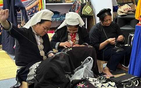 Trải nghiệm đa văn hoá tại Hội chợ mùa thu 2025