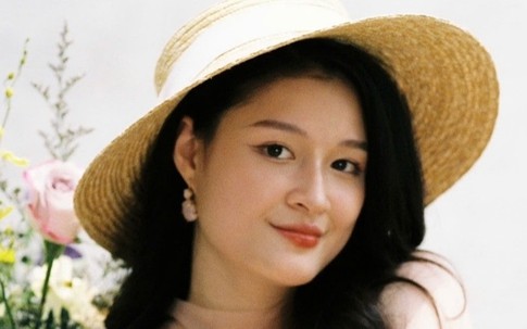 MC xinh như hoa hậu, học 2 trường ở Mỹ và nói tiếng Anh như gió trên VTV là ai?