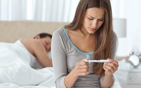 Tưởng vợ hiếm muộn, đi khám phát hiện... chồng vô sinh