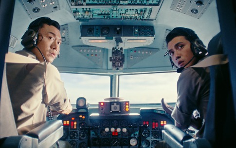 Quốc Thiên gây xúc động với ca khúc thể hiện tình yêu Tổ quốc trong phim 'Tử chiến trên không'