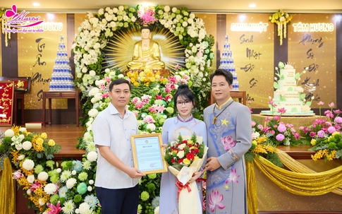 Mailisa gieo duyên lành, trao 16 căn nhà và 100 phần quà