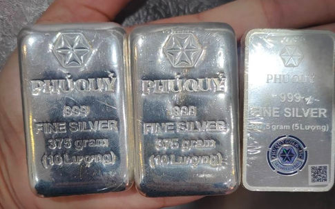 Giá bạc ngày 8/10: Bạc trong nước tiếp tục 'rơi' giá và phục hồi nhẹ