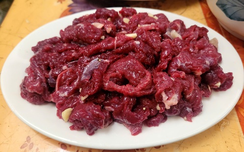 Món ngon ngày lạnh: Cách làm món ngon với thịt bò ngon thơm ngon như nhà hàng vừa ấm bụng vừa bổ dưỡng