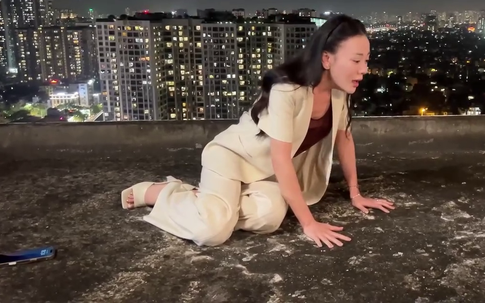 Hậu trường cảnh quay khóc thật, ngã đến trầy xước của Phương Oanh gây ấn tượng mạnh