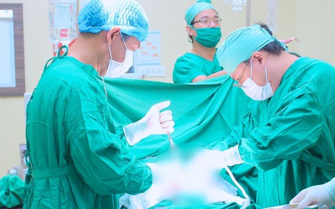 Thanh niên 17 tuổi nhập viện gấp vì thủng ruột, thừa nhận 2 sai lầm nhiều bạn trẻ Việt mắc phải