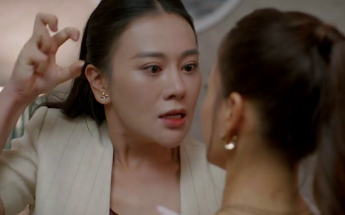 Màn đánh ghen của Phương Oanh tạo kỷ lục cho 'Gió ngang khoảng trời xanh'