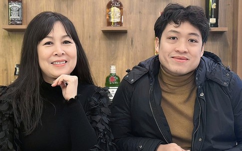 Con trai Phó Giám đốc của NSND Hồng Vân bỏ Mỹ về Việt Nam giờ ra sao?